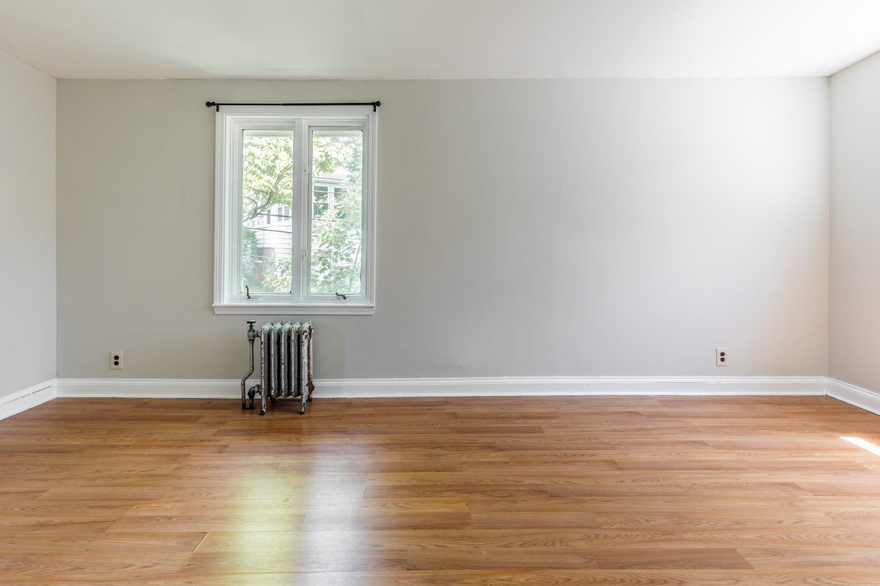  #1341: Brighton - Queen Bedroom F  -  #1341: Brighton  - Gallery -  5