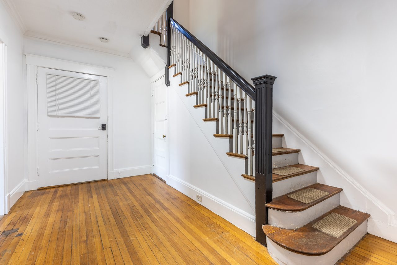 #1341: Brighton - Queen Bedroom F - #1341: Brighton - Gallery - 12