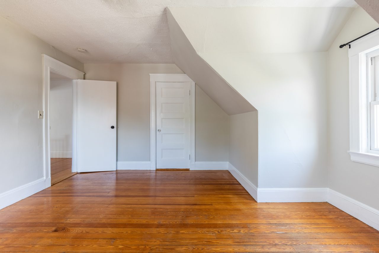 #1341: Brighton - Queen Bedroom G - #1341: Brighton - Gallery - 4