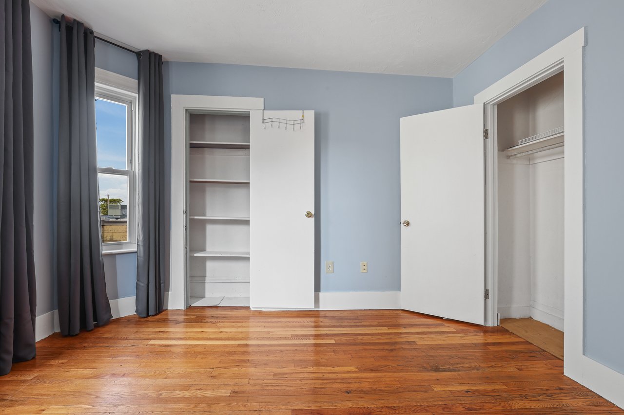 #445: Brighton - Full Bedroom B - 12