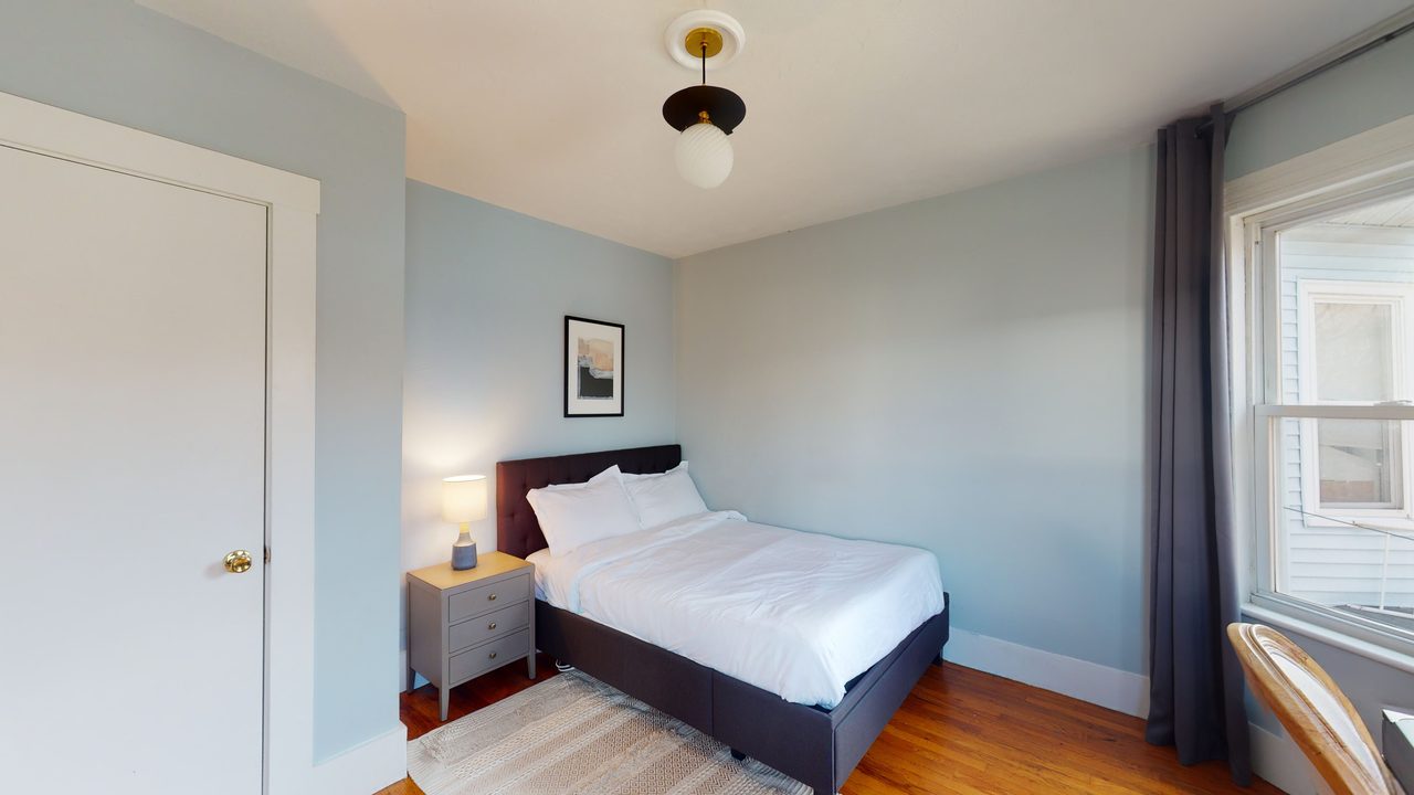 #445: Brighton - Full Bedroom C - 2