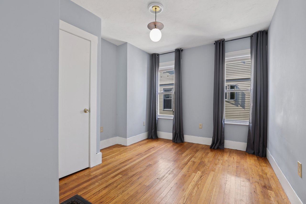 #445: Brighton - Full Bedroom A - 2