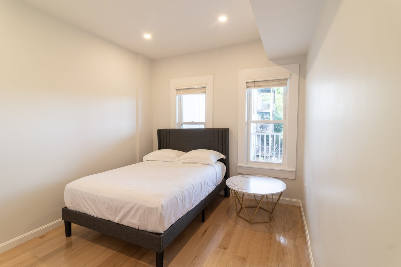 #1755: JFK/UMass - Queen Room A - 7