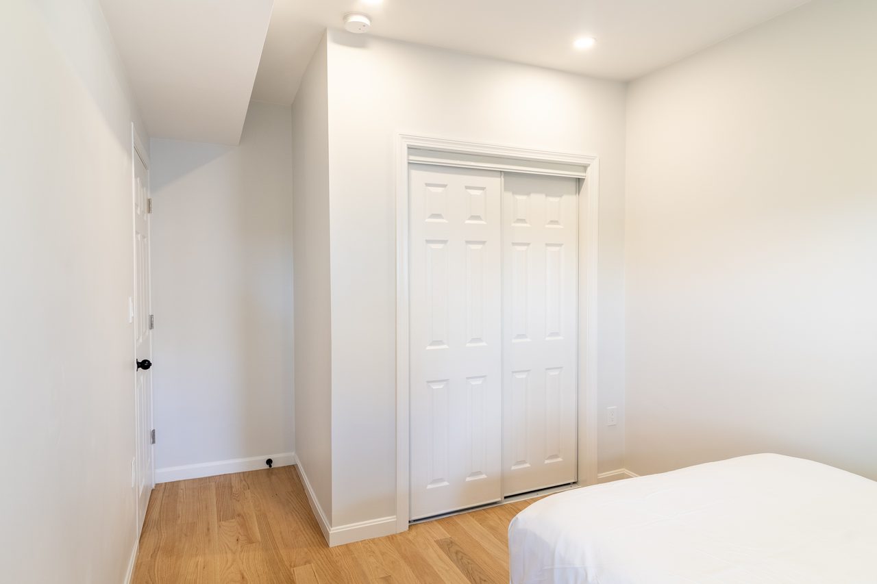 #1755: JFK/UMass - Queen Room A - 9