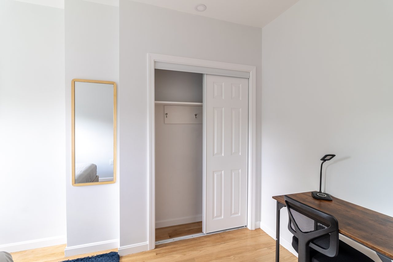 #1755: JFK/UMass - Queen Room B - 4