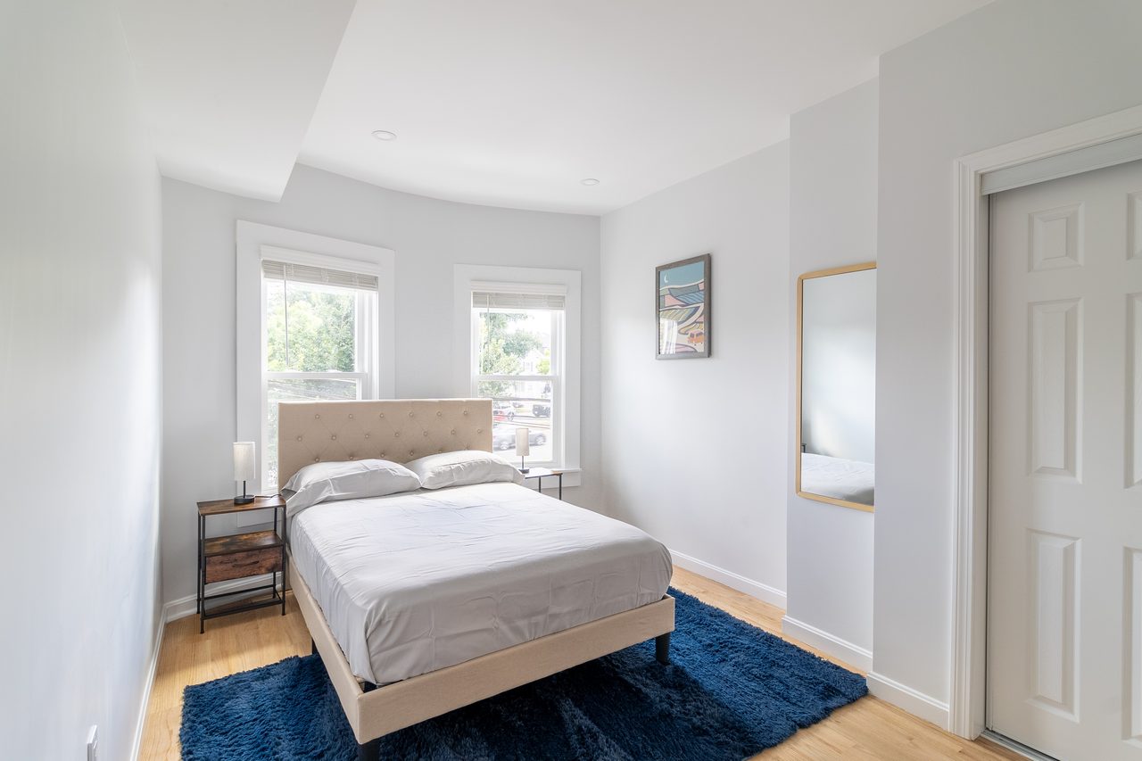 #1755: JFK/UMass - Queen Room B - 2
