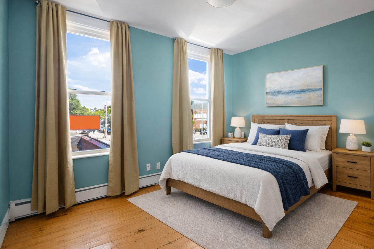 #1322: Central Square (Cambridge) - Queen Bedroom B - 1