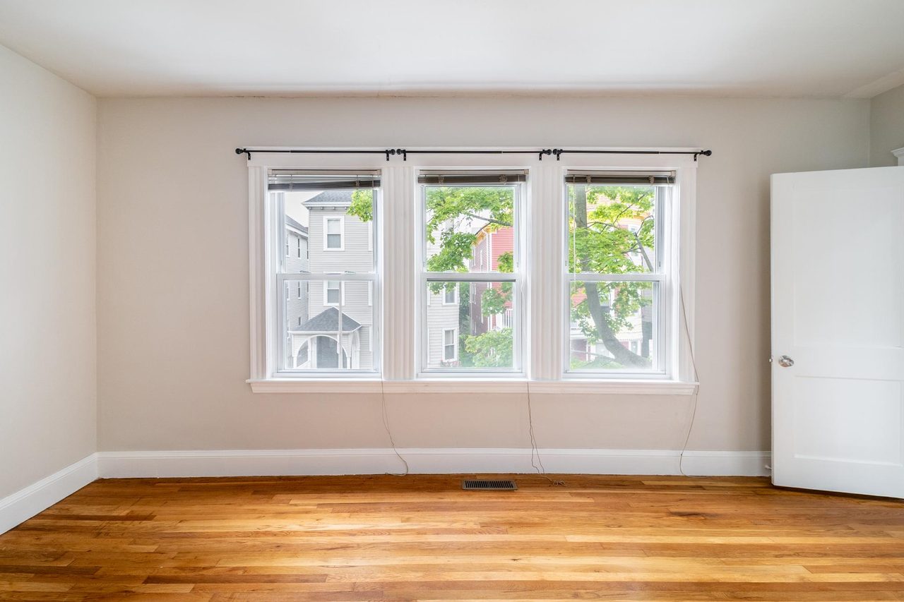 #1227: Mission Hill - Full Bedroom A - 1