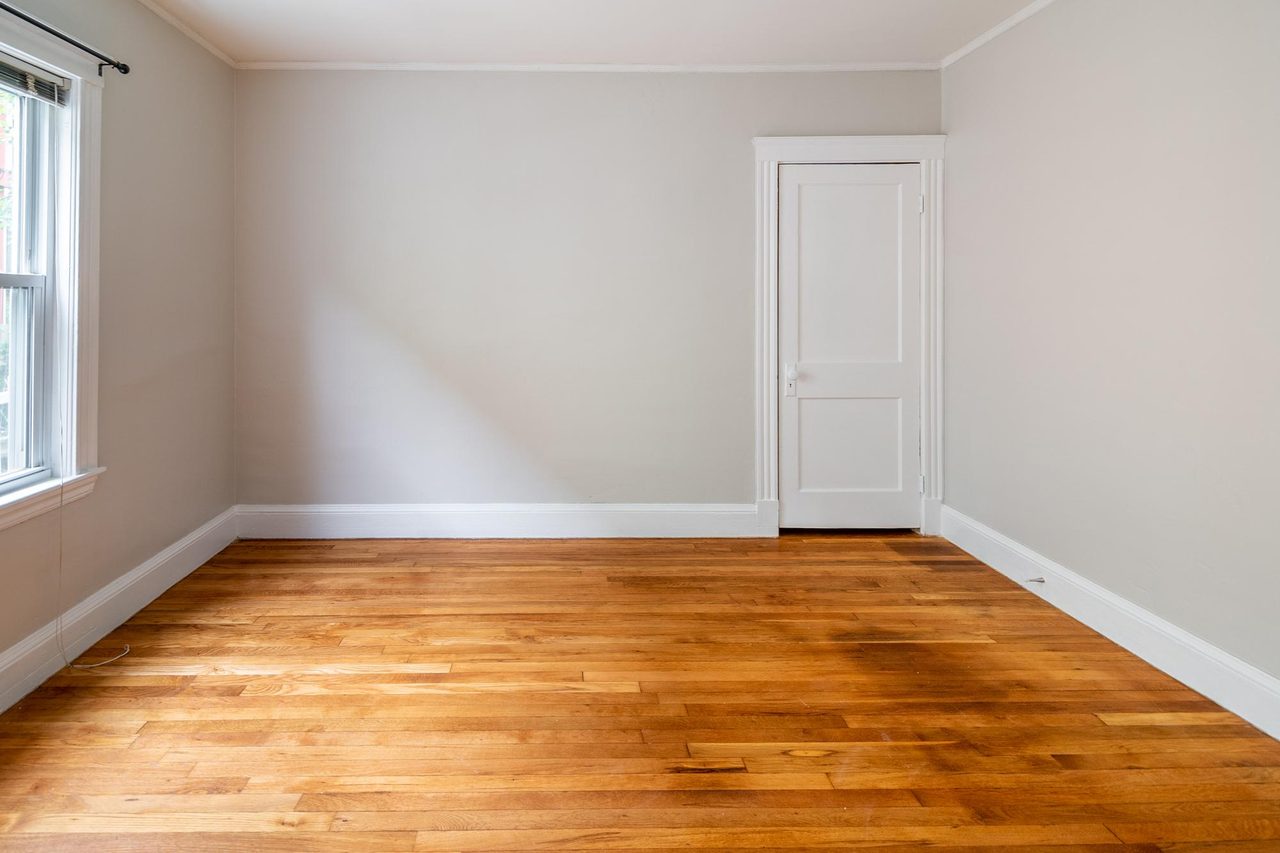 #1227: Mission Hill - Full Bedroom D - 6