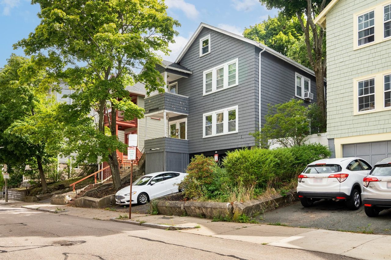 #1227: Mission Hill - Full Bedroom C - 1