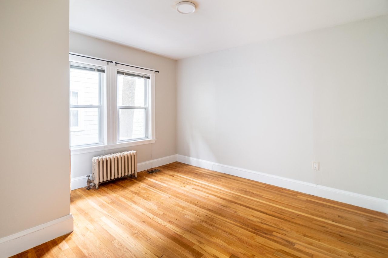 #1227: Mission Hill - Full Bedroom C - 4