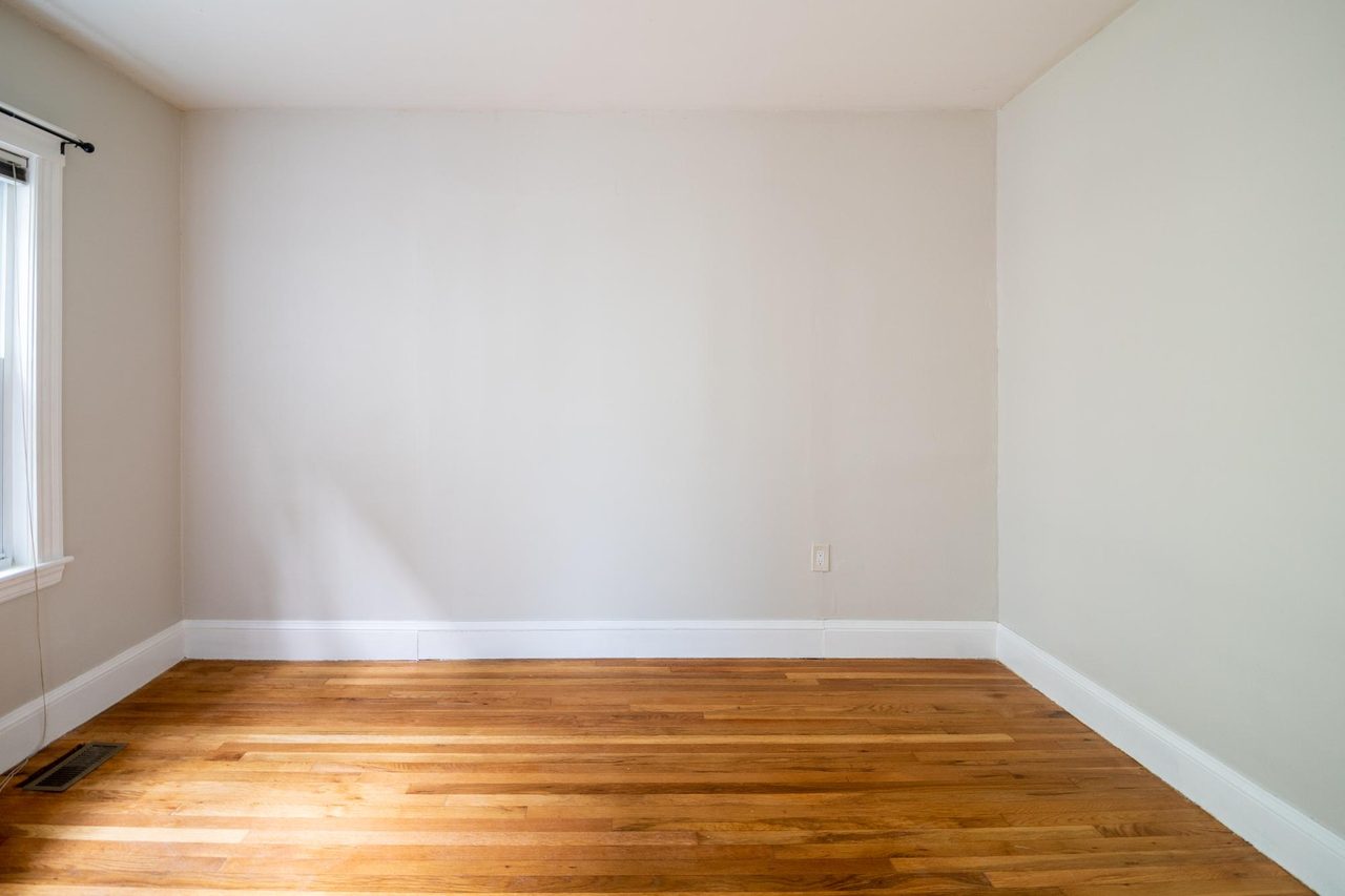 #1227: Mission Hill - Full Bedroom C - 6