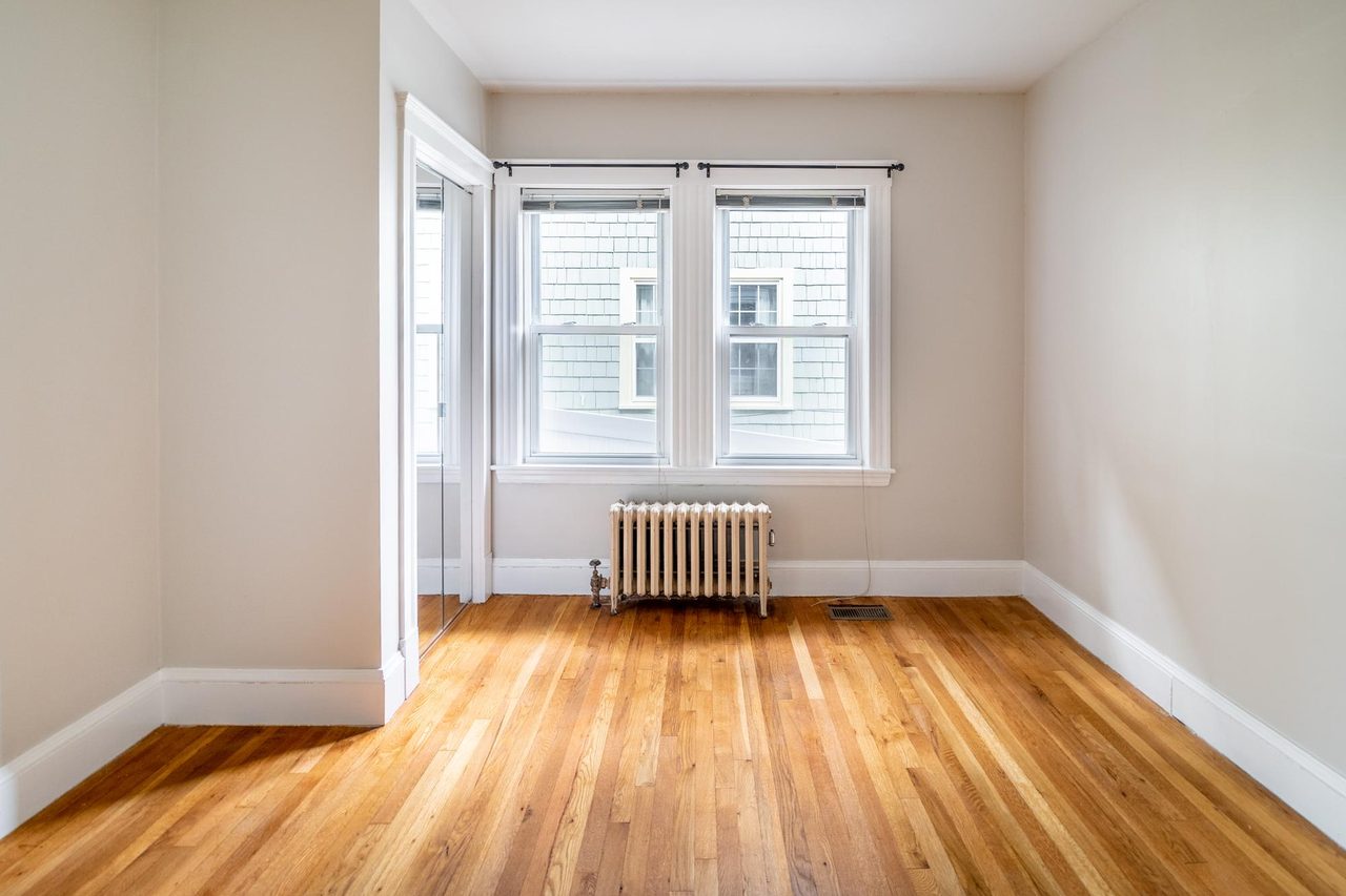 #1227: Mission Hill - Full Bedroom C - 2