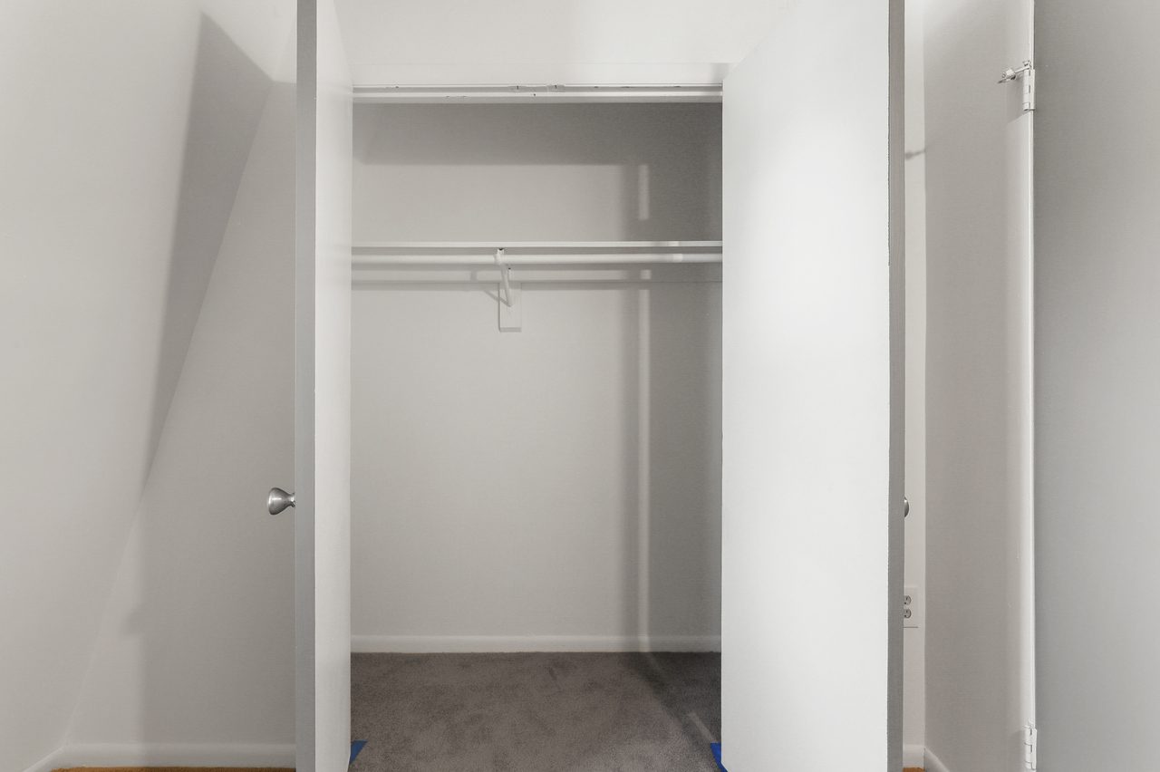  #417: Logan Circle - Full Bedroom 3D  -  #417: Logan Circle  - Gallery -  4