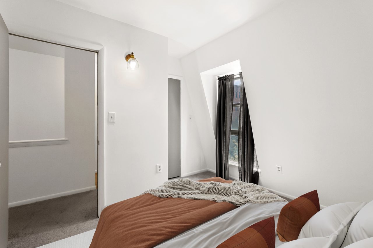  #417: Logan Circle - Full Bedroom 3C  -  #417: Logan Circle  - Gallery -  1