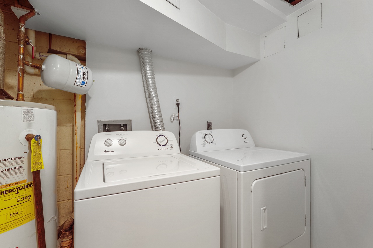  #417: Logan Circle - Full Bedroom 3C  -  #417: Logan Circle  - Gallery -  16