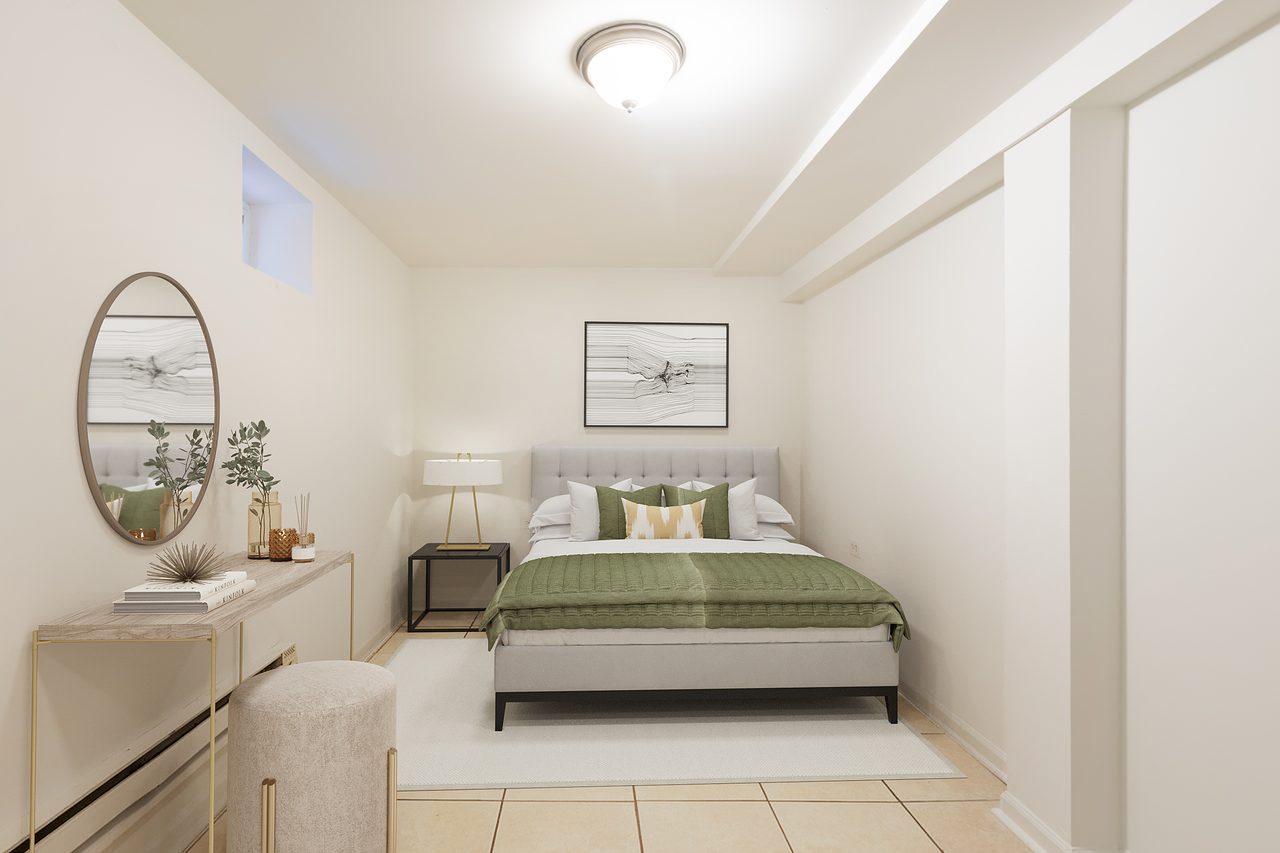  #1671: Logan Square - Full Bedroom C  -  #1671: Logan Square  - Gallery -  1