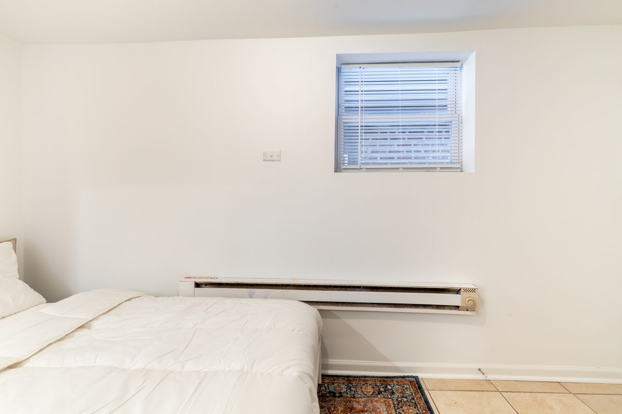  #1671: Logan Square - Full Bedroom B  -  #1671: Logan Square  - Gallery -  8