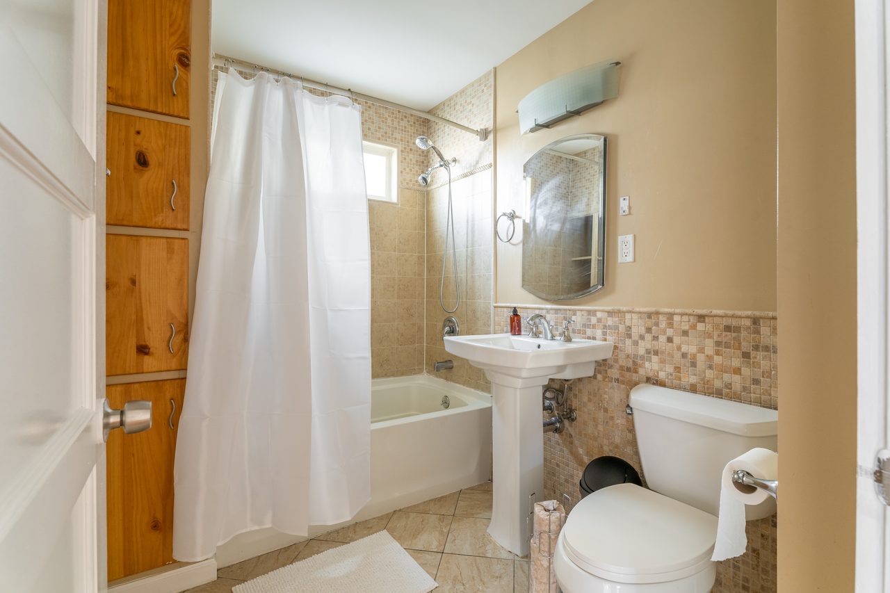 #1516: Brighton - Full Bedroom A - 7