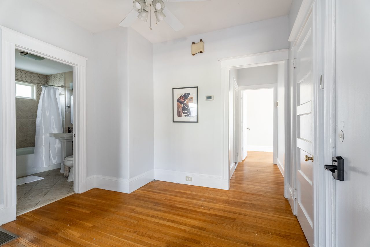 #1516: Brighton - Full Bedroom A - 10