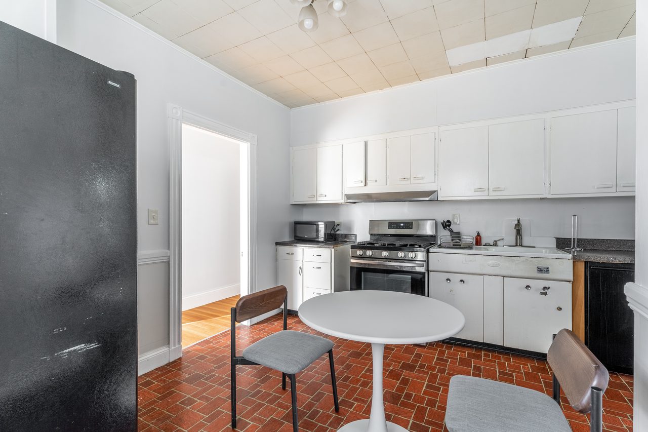 #1516: Brighton - Full Bedroom B - #1516: Brighton - Gallery - 1