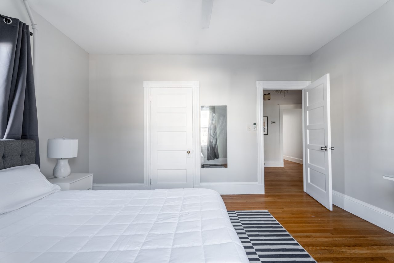 #1516: Brighton - Full Bedroom B - 4