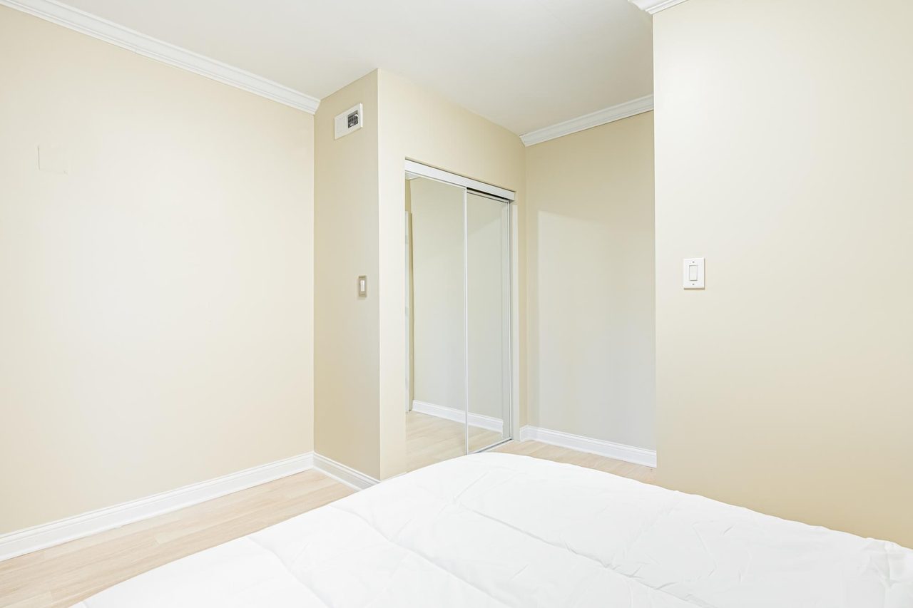  #1468: West Town - Full Bedroom C  -  #1468: West Town  - Gallery -  13
