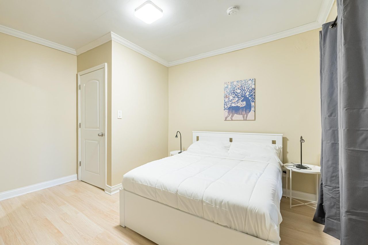  #1468: West Town - Full Bedroom C  -  #1468: West Town  - Gallery -  15