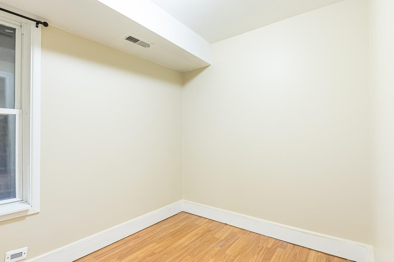 #1468: West Town - Full Bedroom B - #1468: West Town - Gallery - 3