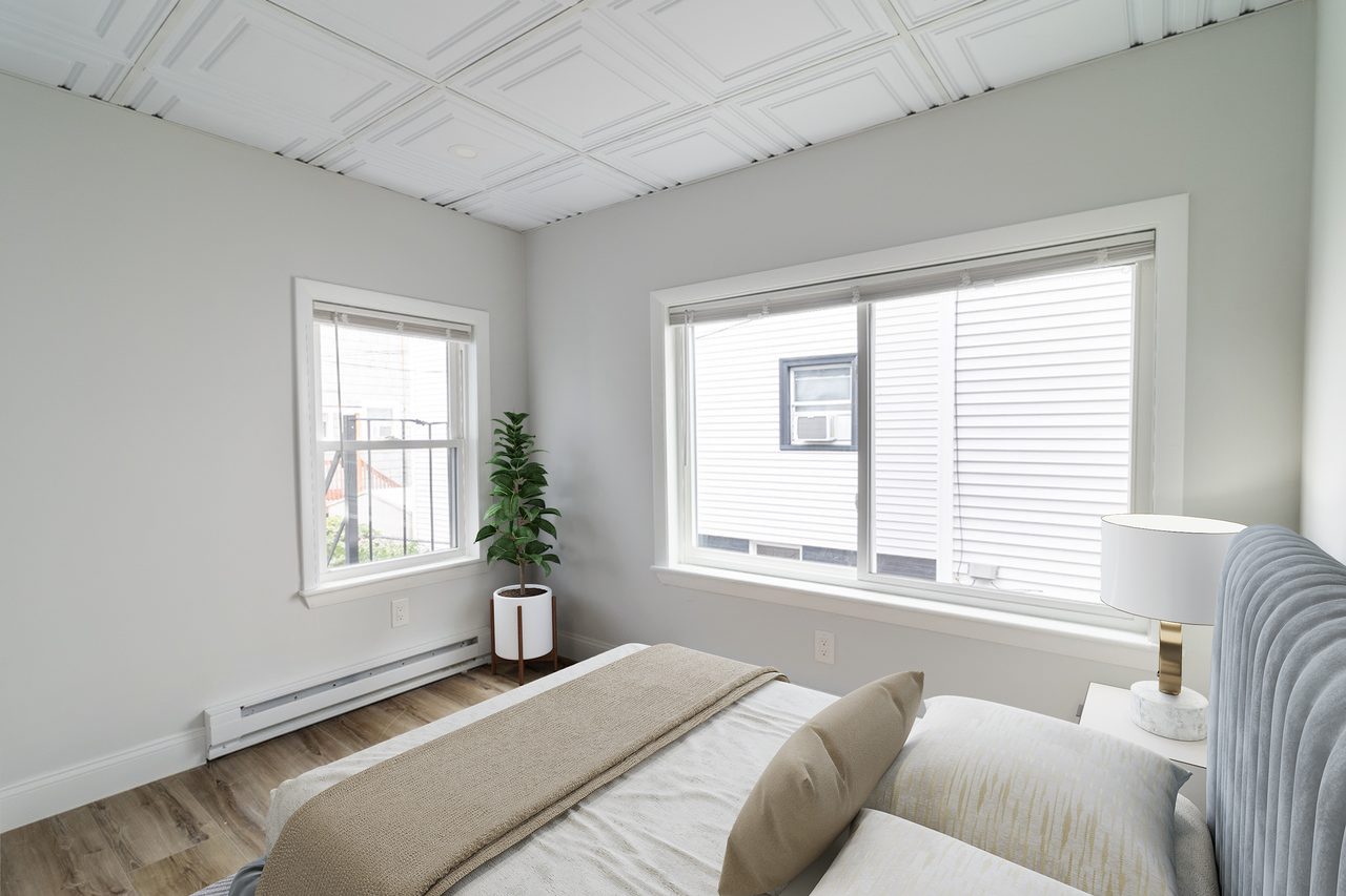 #1758: Somerville - Queen Bedroom A - 2