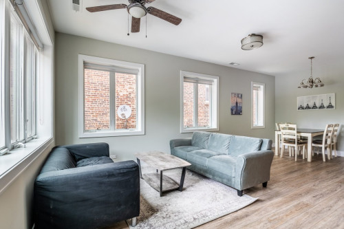 #1507: University Village - Little Italy