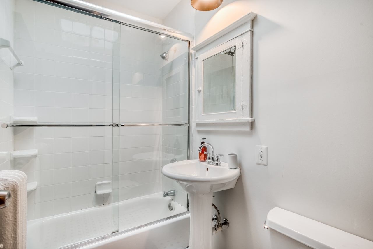  #226: Woodley Park - Full Bedroom B  -  #226: Woodley Park  - Gallery -  10