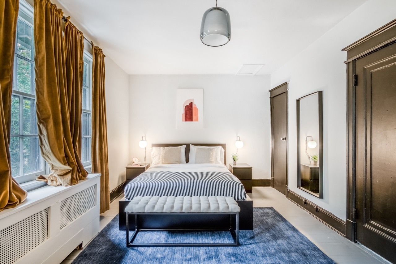 #226: Woodley Park - Queen Bedroom C - #226: Woodley Park - Gallery - 2