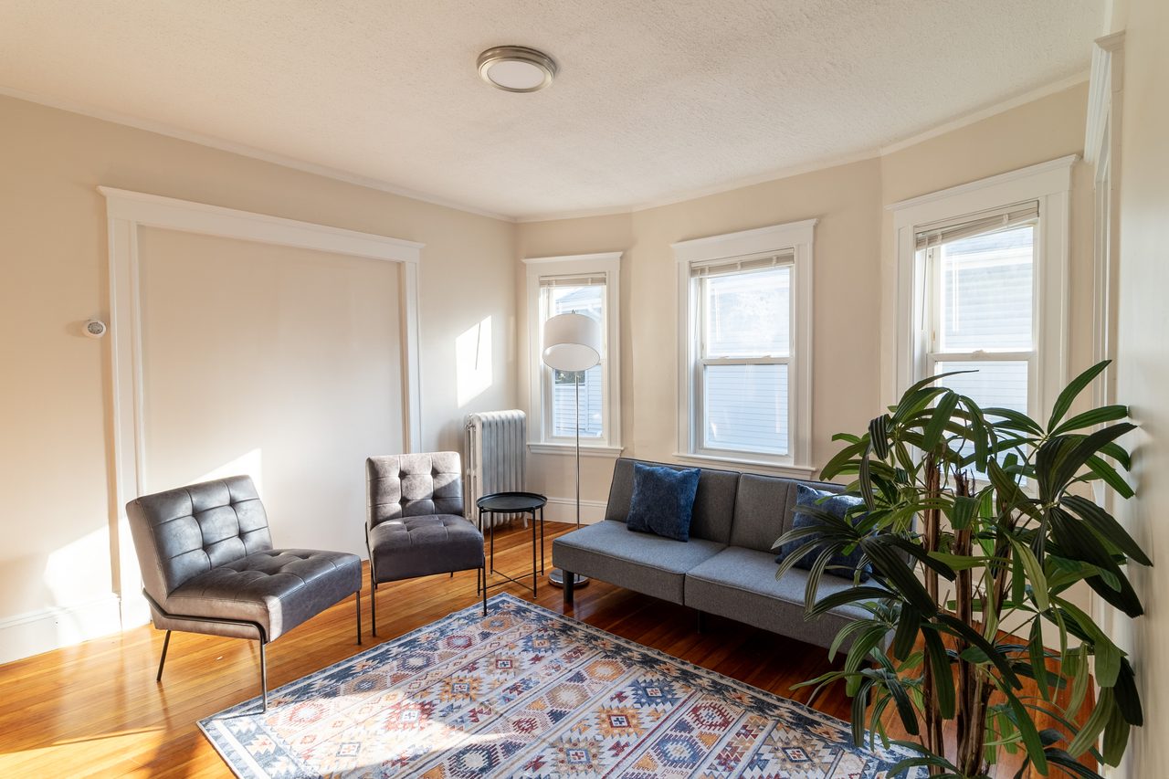  #1735: Allston - Queen Bedroom B  -  #1735: Allston  - Gallery -  8
