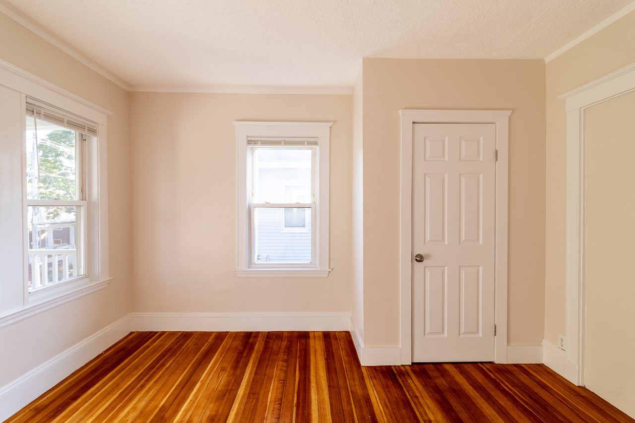  #1735: Allston - Queen Bedroom D  -  #1735: Allston  - Gallery -  3