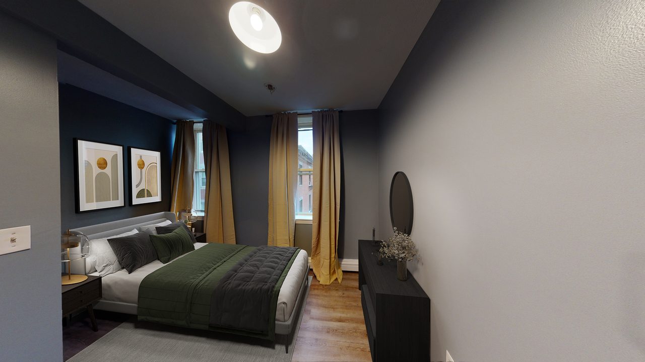 #471: North End - Queen Bedroom A - #471: North End - Gallery - 9