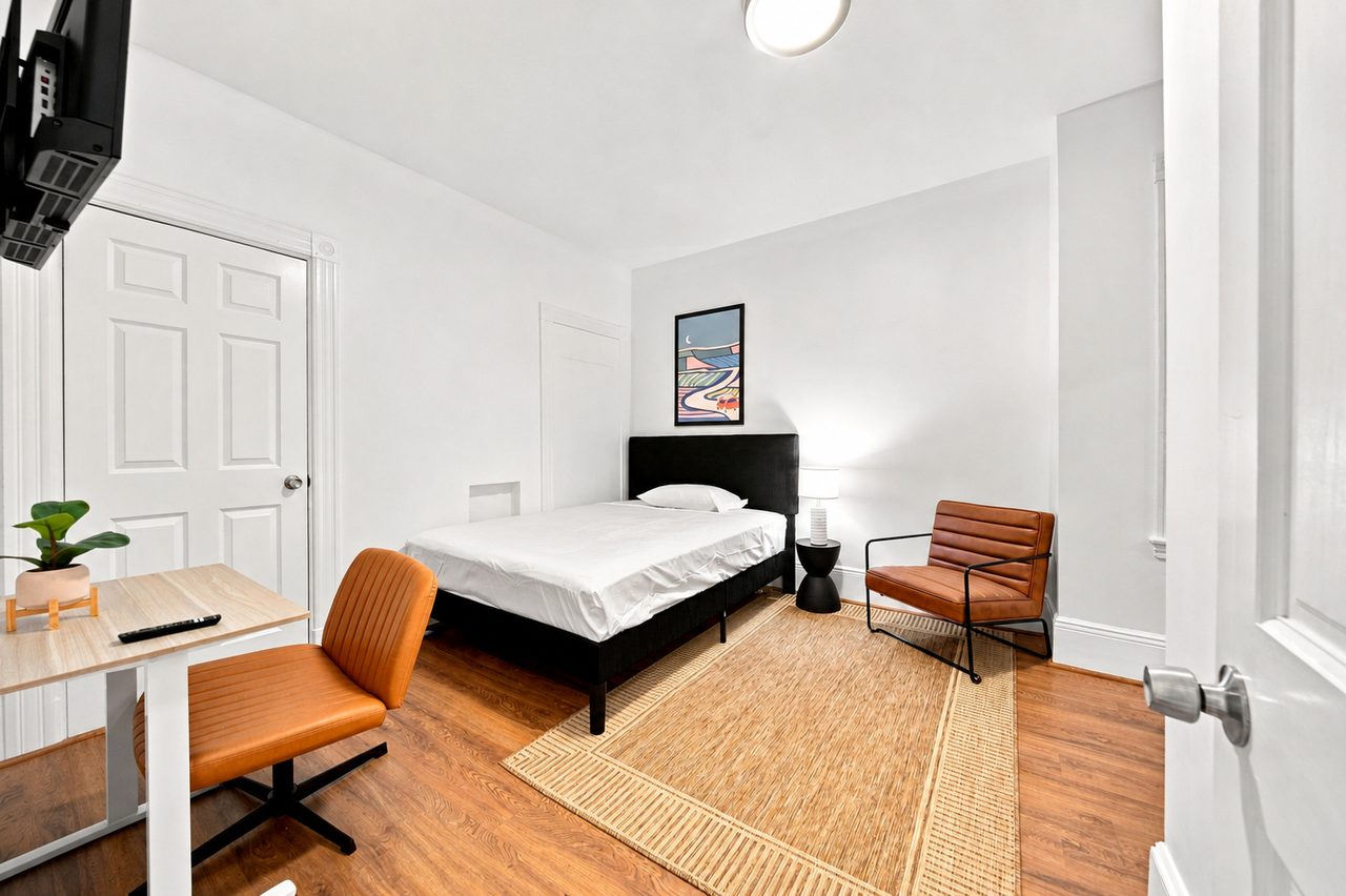 #834: Allston - Full Bedroom B - 2