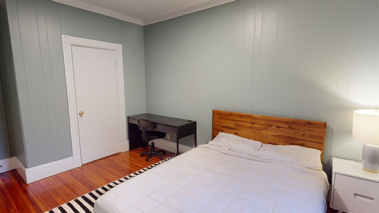  #834: Allston - Queen Bedroom C  -  #834: Allston  - Gallery -  13