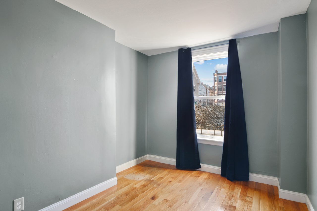  #834: Allston - Full Bedroom D  -  #834: Allston  - Gallery -  10