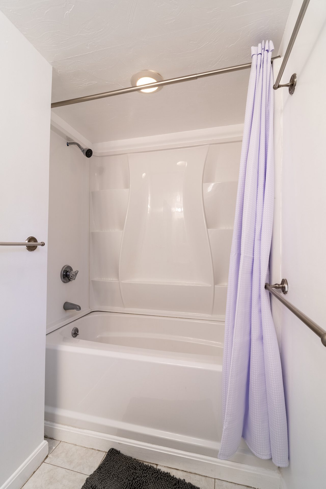 #1786: East Cambridge - Queen Room B - 9