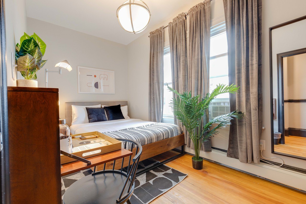 #194: South Boston - Queen Bedroom 3B - #194: South Boston - Gallery - 15