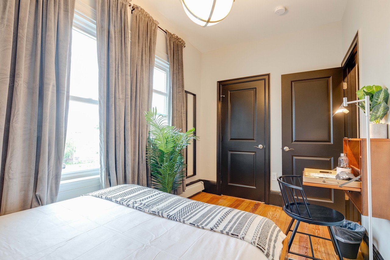 #194: South Boston - Queen Bedroom 3B - #194: South Boston - Gallery - 2