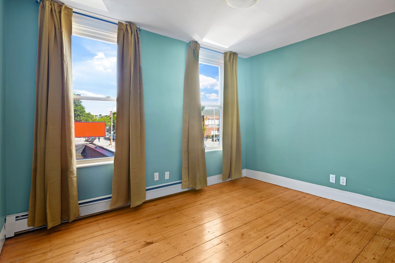  #588: Central Square (Cambridge) - Queen Bedroom C  -  #588: Central Square (Cambridge)  - Gallery -  2
