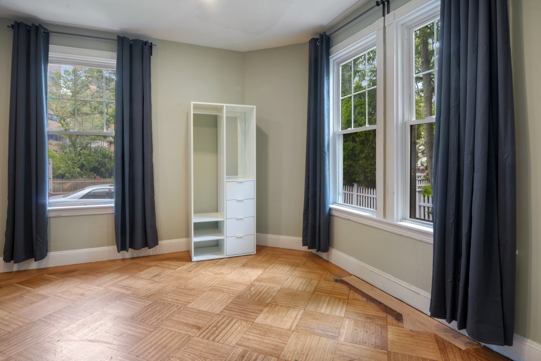 #443: Harvard Square (Cambridge) - Full Bedroom A  -  #443: Harvard Square (Cambridge)  - Gallery -  3