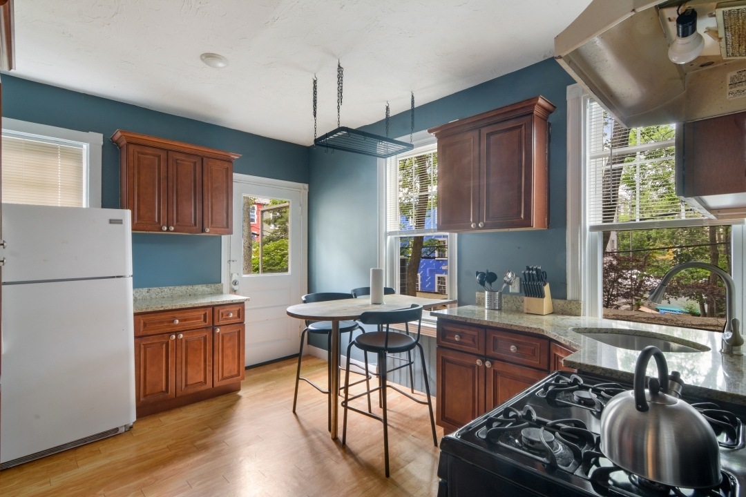  #443: Harvard Square (Cambridge) - Full Bedroom A  -  #443: Harvard Square (Cambridge)  - Gallery -  8