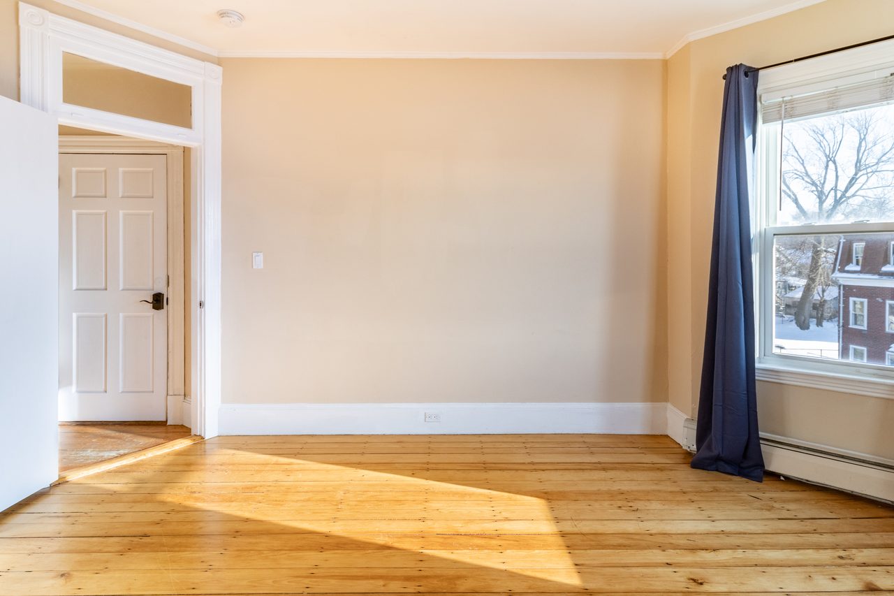  #927: Roxbury - Full Bedroom D  -  #927: Roxbury  - Gallery -  7
