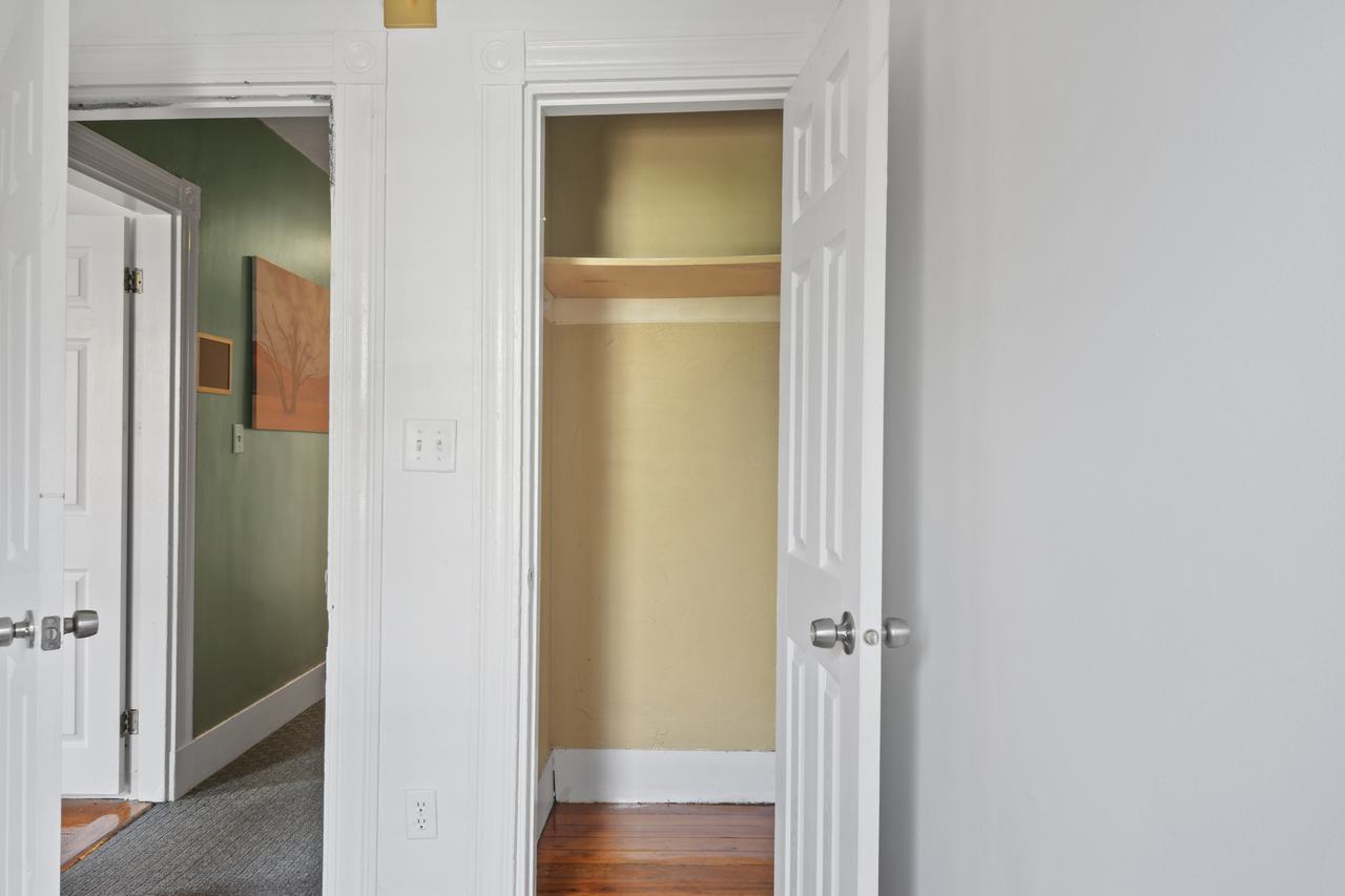 #539: Allston - Queen Bedroom D - #539: Allston - Gallery - 16