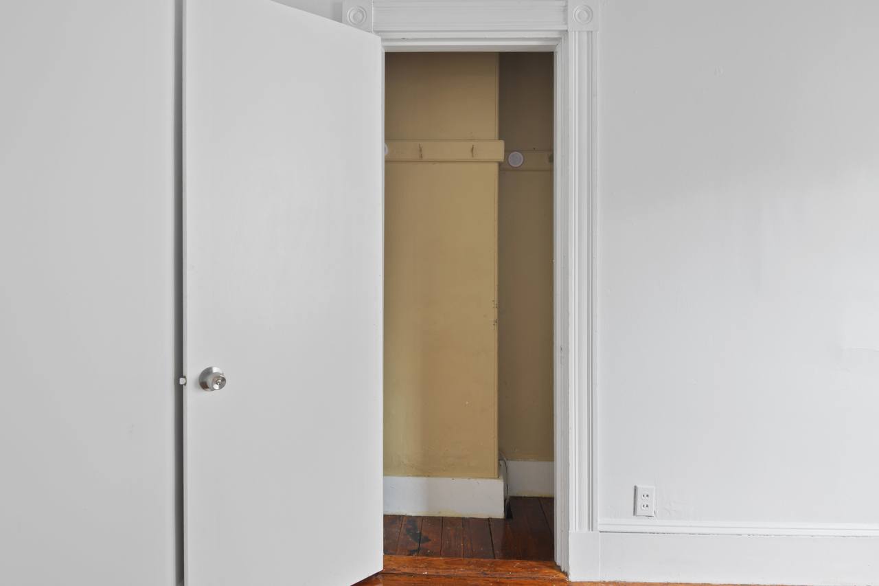 #539: Allston - Queen Bedroom C - #539: Allston - Gallery - 18