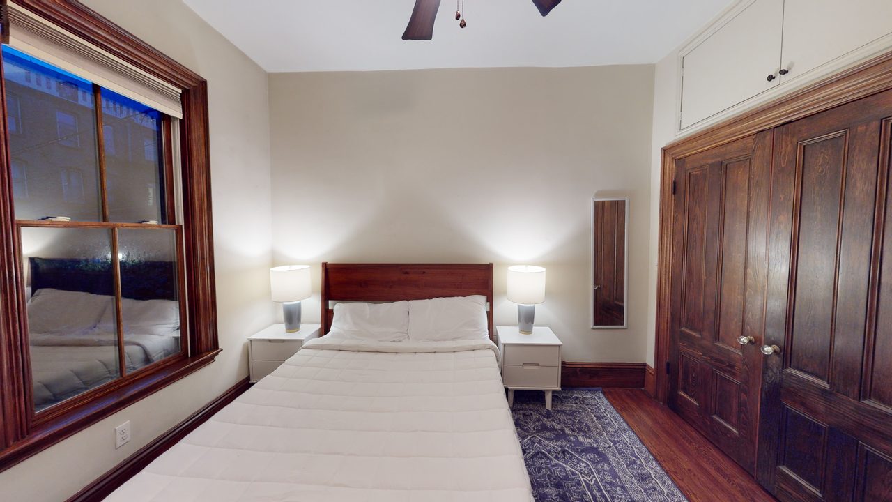 #1375: Mission Hill - Queen Bedroom A - 13