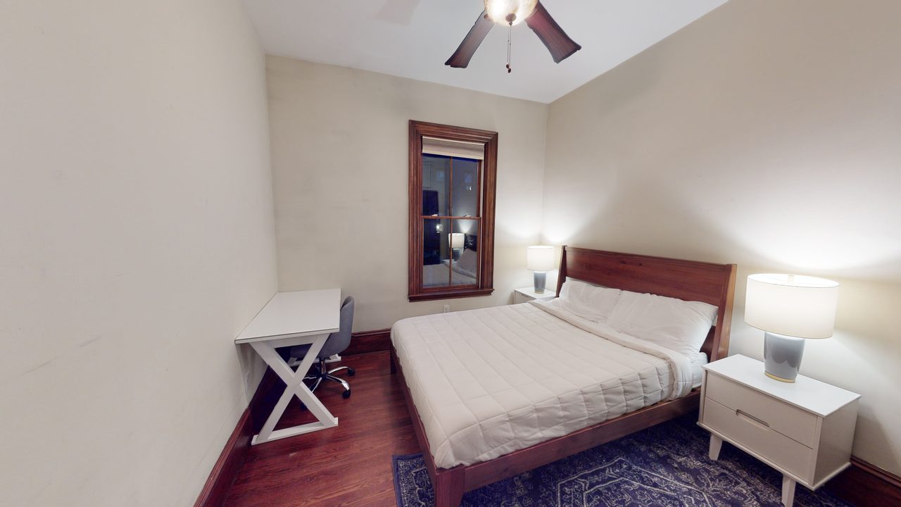 #1375: Mission Hill - Queen Bedroom A - 1